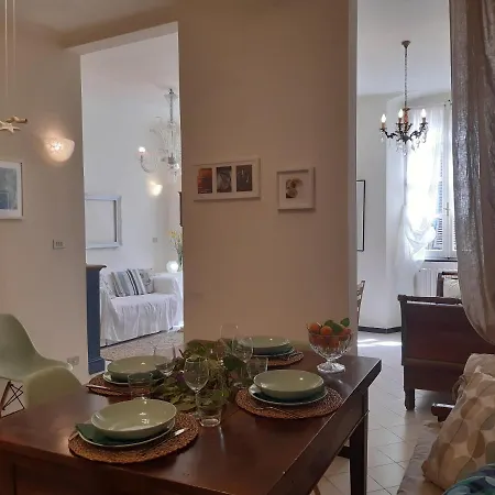 アパート Casa Tra 5 Terre E Portofino By Holiday World
